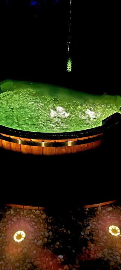 Ðurđevac Kuca Za Odmor Malia Sa Spa Hot Tub Jacuzzijem - Nice And Cozy - Free Tickets To All City Attractions מראה חיצוני תמונה