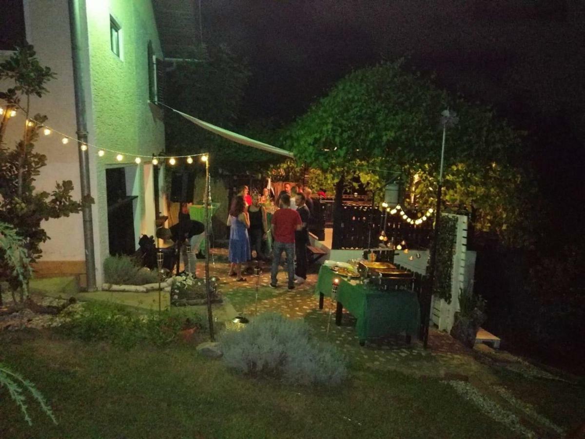 Ðurđevac Kuca Za Odmor Malia Sa Spa Hot Tub Jacuzzijem - Nice And Cozy - Free Tickets To All City Attractions מראה חיצוני תמונה